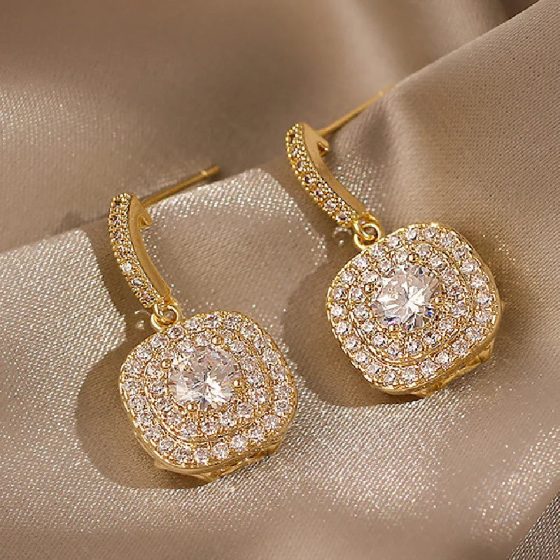 Crystal Sparkle Dangle Earrings ✨